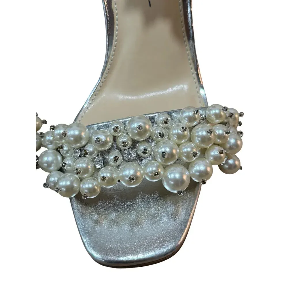 Blue by Betsey Johnson Fay Silver Pearl Rhinestone Heels Size 8.5 Bridal Wedding